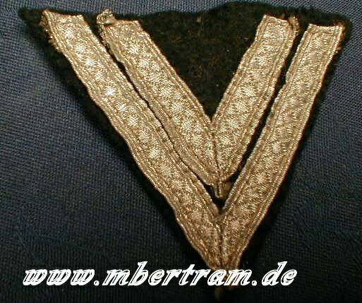 Ärmelwinkel Wehrmacht Obergefreiter. Dunkelgrün