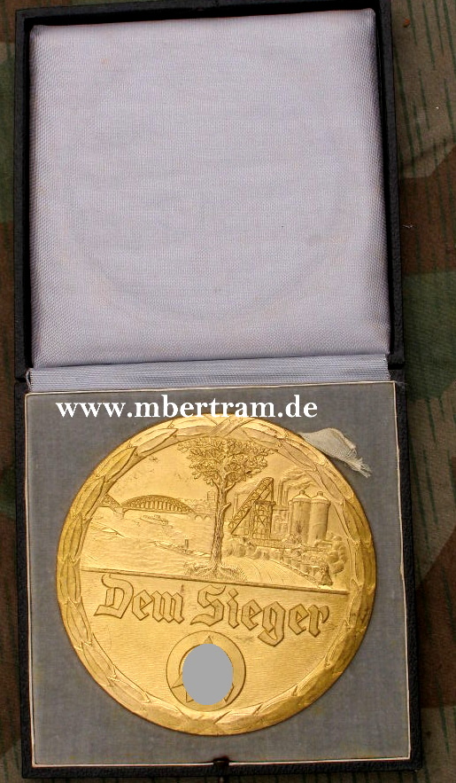 Ehrenpreis der SA Gruppe Niederrhein Handball, Dem Sieger