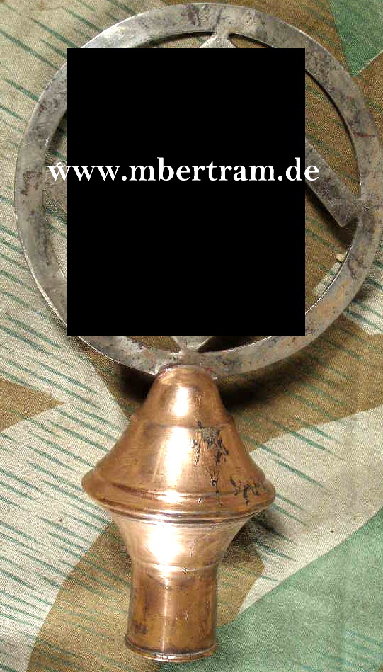 Nationalsozialistische Fahnenspitze mit HK, H 20cm