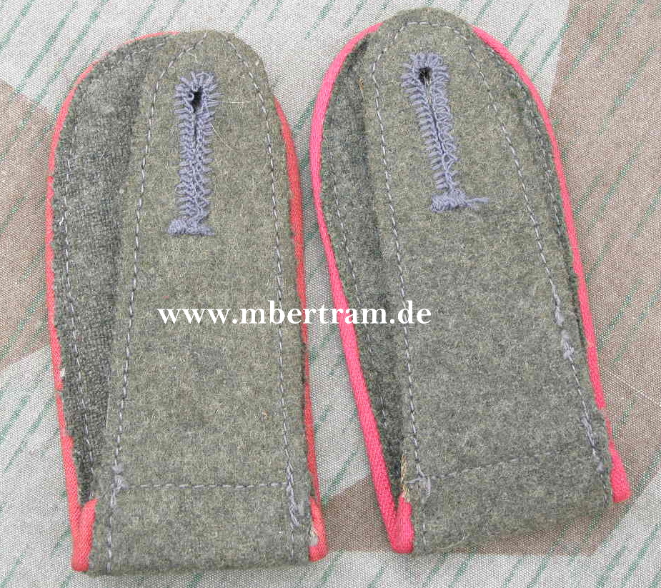 Paar Schulterklappen, Heer, Artillerie oder Sturmgeschütze
