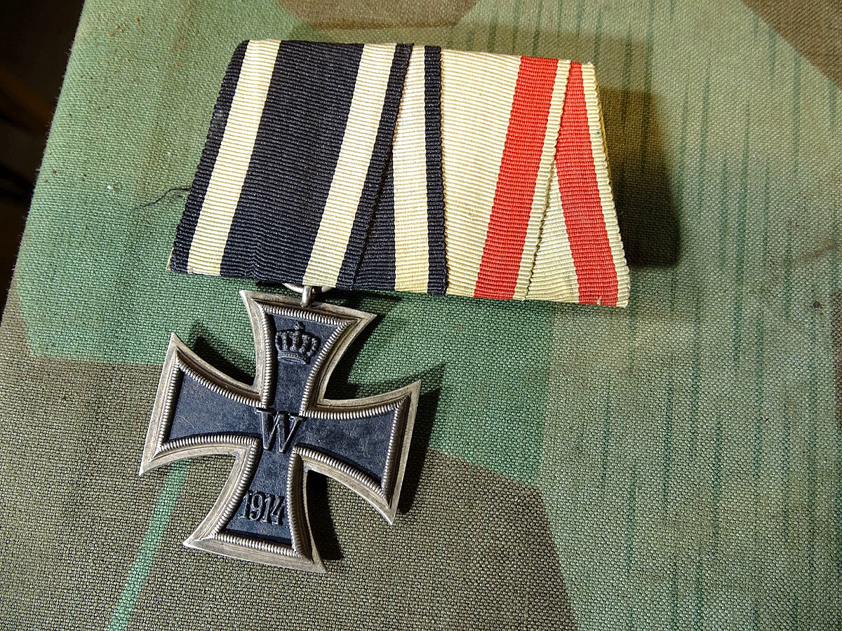 2er Ordensspange: Eisernes Kreuz 2. Klasse 1914, Band für Hanseatenkreuz HH oder rotem Adlerorden