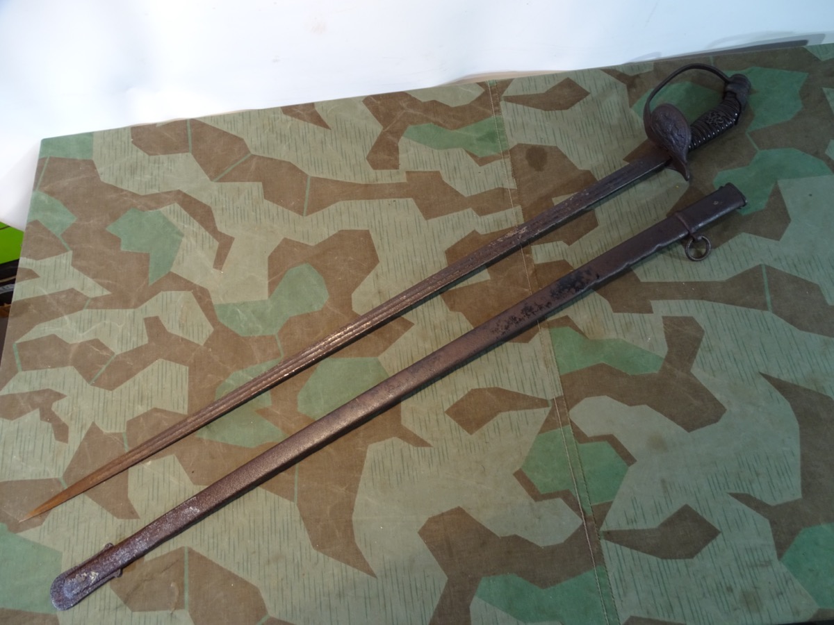 Preussischer Infanterie Offiziersdegen IOD 89, 1. WK Kriegsausführung mit geschwärztem Eisengriff