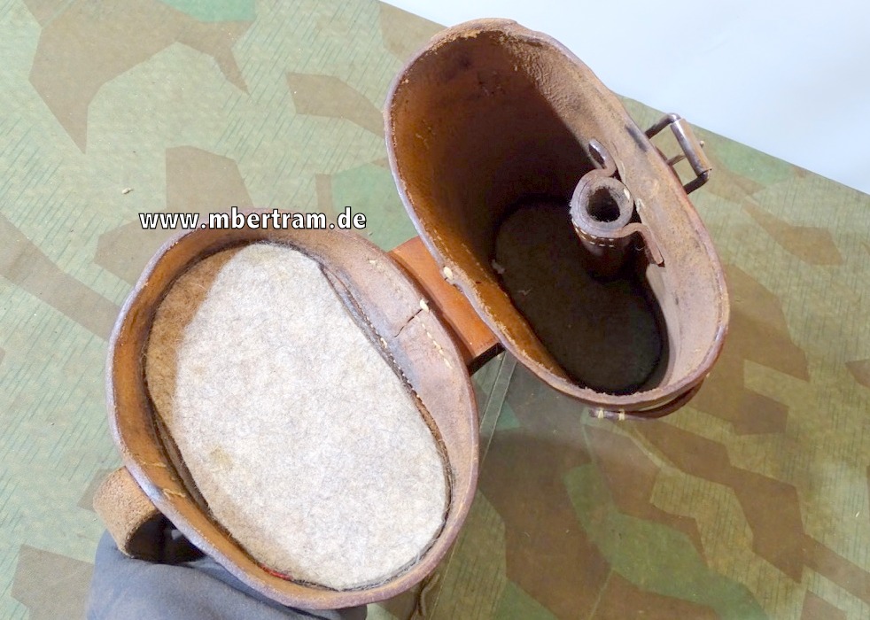 Kavalleriebehälter für die Regenrohre und Baumschraube des Scherenfernrohr 14 Wehrmacht, sehr selten