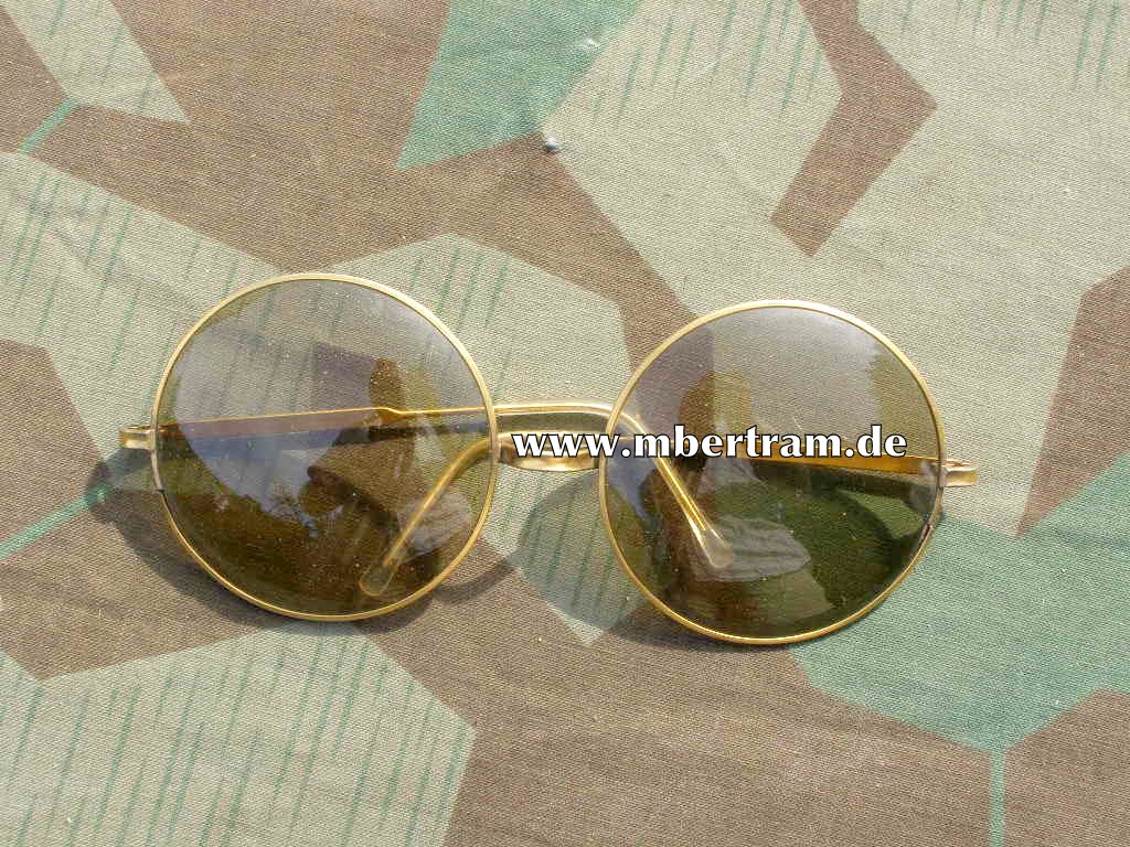 Sonnenbrille aus Jagdfliegernachlass, privat beschaft