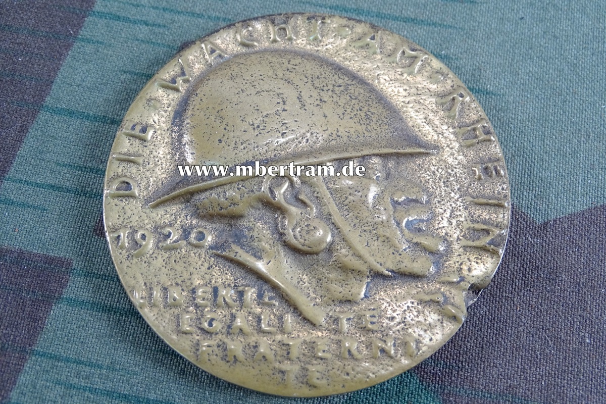 Medaille " Die Schwarze Schande, die Wacht am Rhein" von Karl Goetz,1920