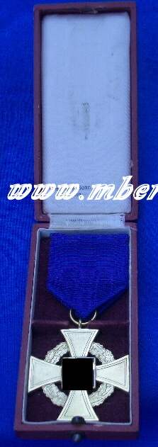 Treudienst-Ehrenzeichen f. 40 Jahre, Band, Etui , Deschler