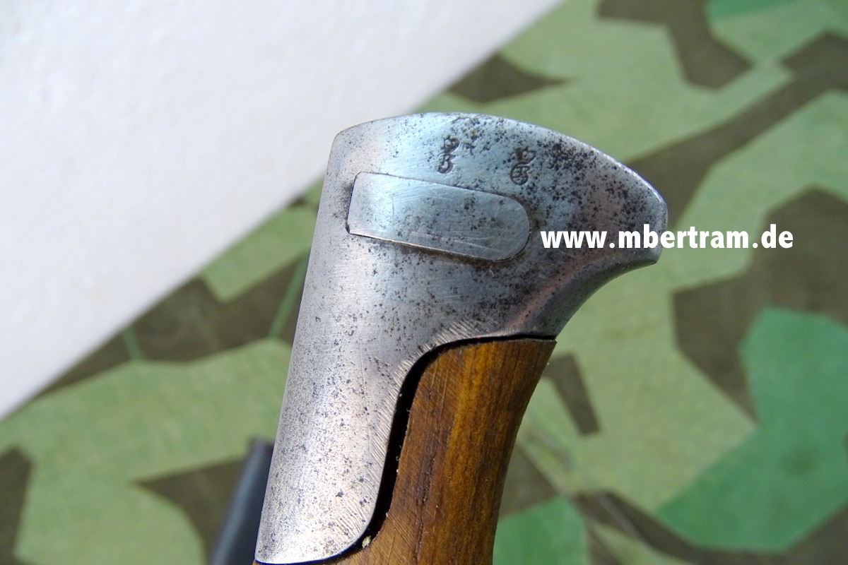 17672-10 1.WK Bajonett Mod. 98/05 a.A., " Alex Coppel Solingen", Sägerücken, Eisenscheide