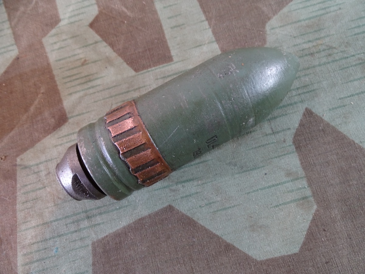 3,7cm Panzer ÜB Flak Geschoss, Granate mit Messinghülse 3,7cm Panzer ÜB Flak Geschoss, Granate mit Messinghülse