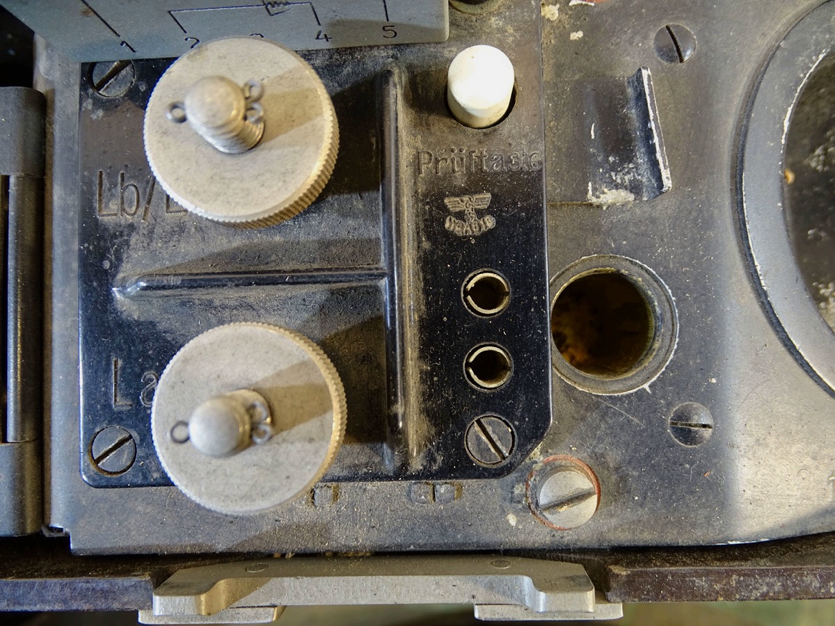 20773-15 Wehrmacht / Waffen SS frühes Feldtelefon von 1939