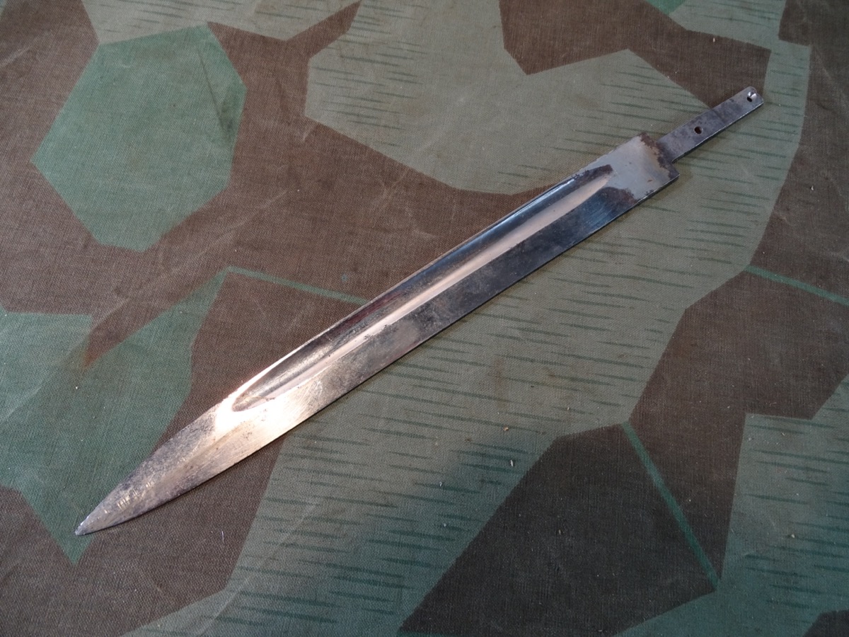 Klinge von deutschem Extra Seitengewehr KS 98 