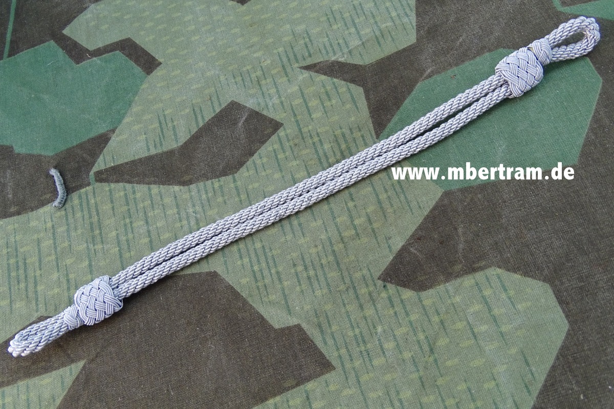 Wehrmacht Mützenkordel für die Offizierschirmmmütze Metallgepinst, 31cm