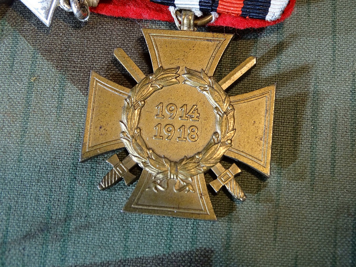 3er Ordenspange: EK 2 1914, Hanseatenkreuz Hamburg, Ehrenkr. f. Frontkämpfer
