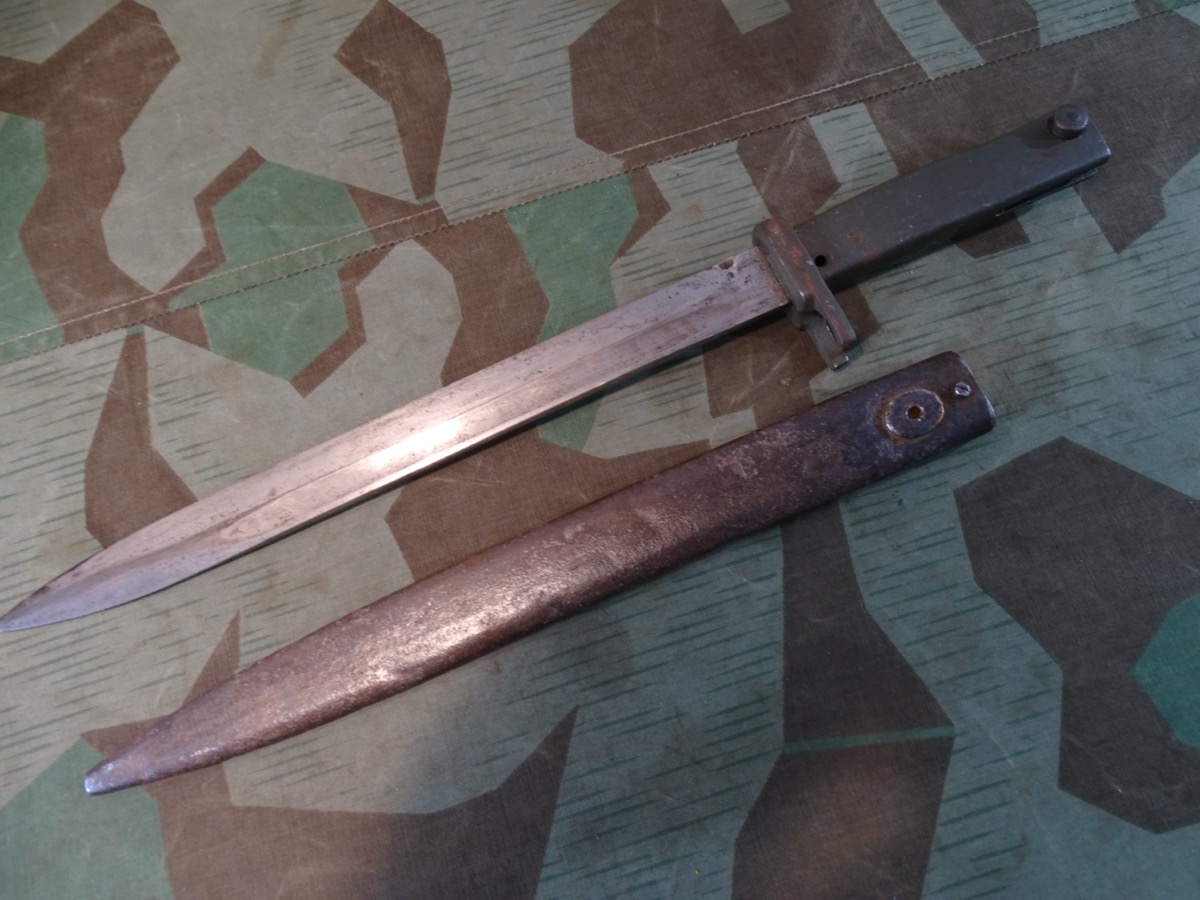 Ersatz- bzw. Notbajonett 88 /98, deutsches Reich, Haken an  Scheide fehlt