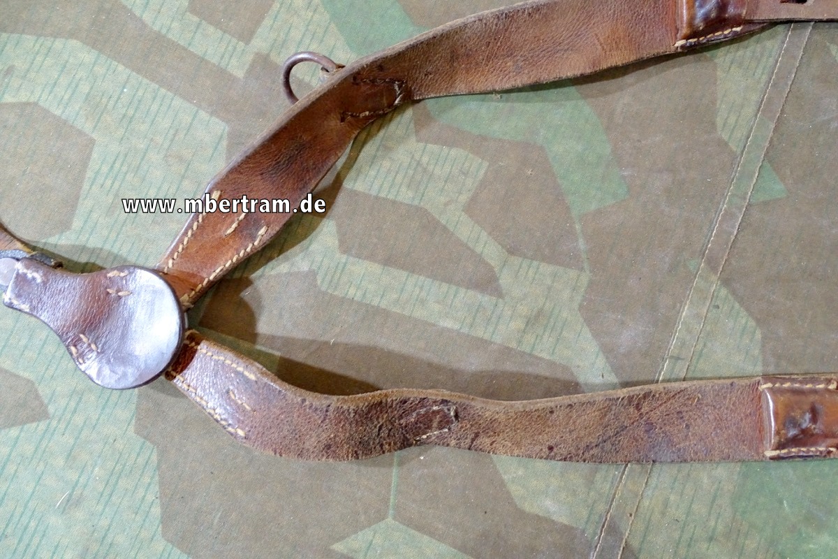 20239-9 Wehrmacht Y-Riemen / Koppeltragegestell, Leder gut beweglich