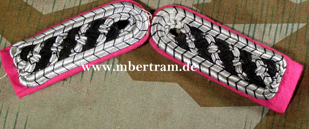 Paar Schulterklappen Meister der Feuerschutzpolizei