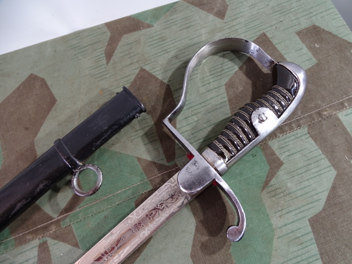 Garde Artillerie Säbel von WKC mit sehr schöner Ätzung " Reiter Abt. 4 Garde Artillerie Feld Art. Rgt." Garde Artillerie Säbel von WKC mit sehr schöner Ätzung " Reiter Abt. 4 Garde Artillerie Feld Art. Rgt."