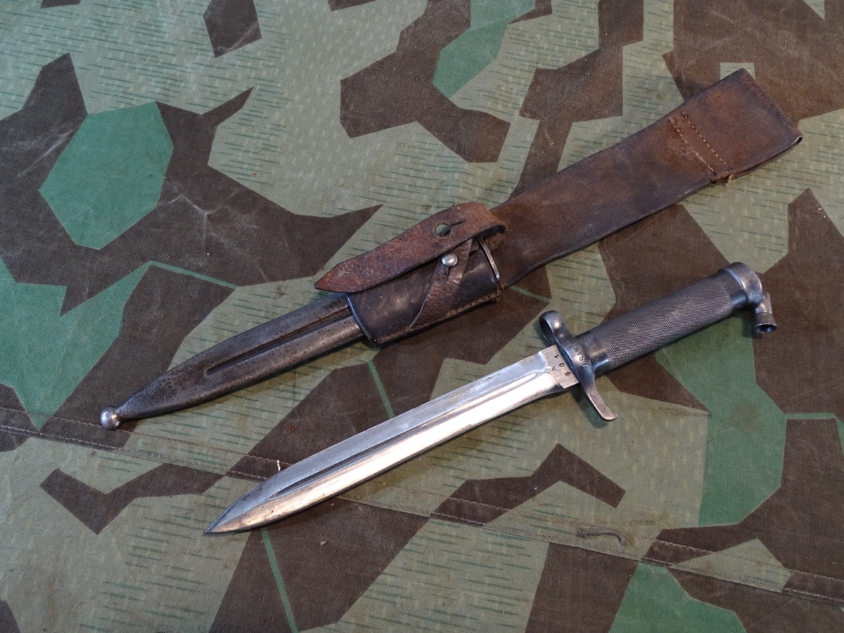 Dolch Bajonett zum Schweden Mauser Gewehr M1896 mit Koppelschuh