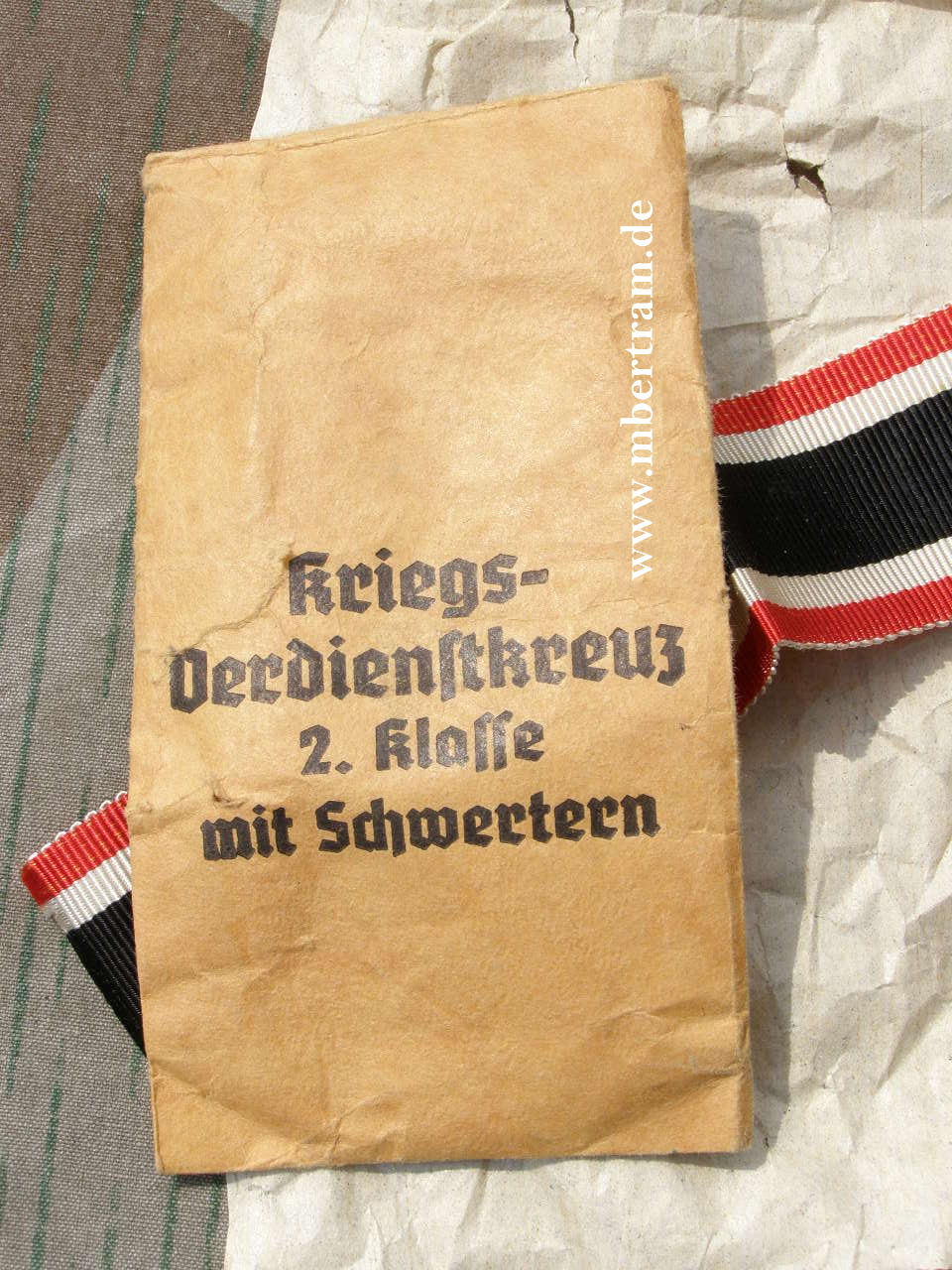 KvK 2. 1939 mit Schwertern., Tüte, Bandspange. Roman Palme Metallwarenfabrik