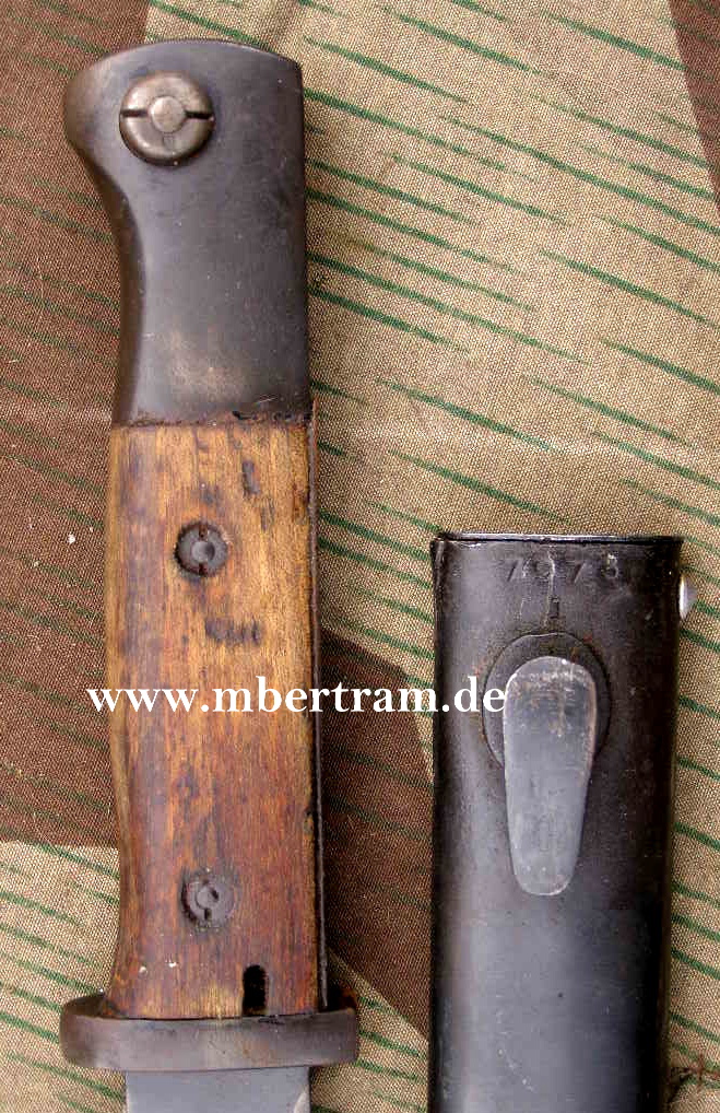 WH SEITENGEWEHR 84/98 dt. REICH, 2. WK, Holzgriffschalen