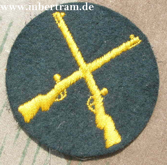 Wehrmacht Ärmelabzeichen für Waffenpersonal