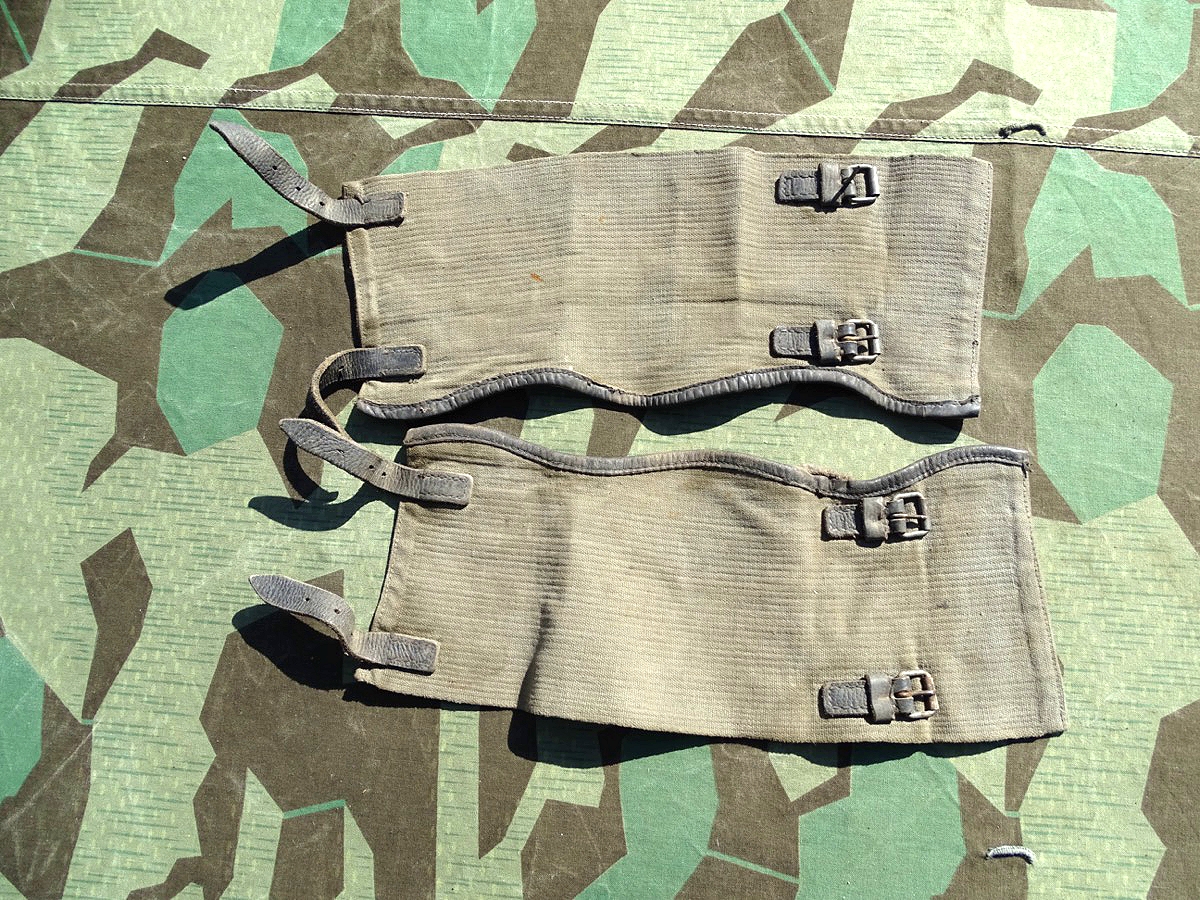Späte feldgraue Gamaschen, Wehrmacht, mit RB Nr. 