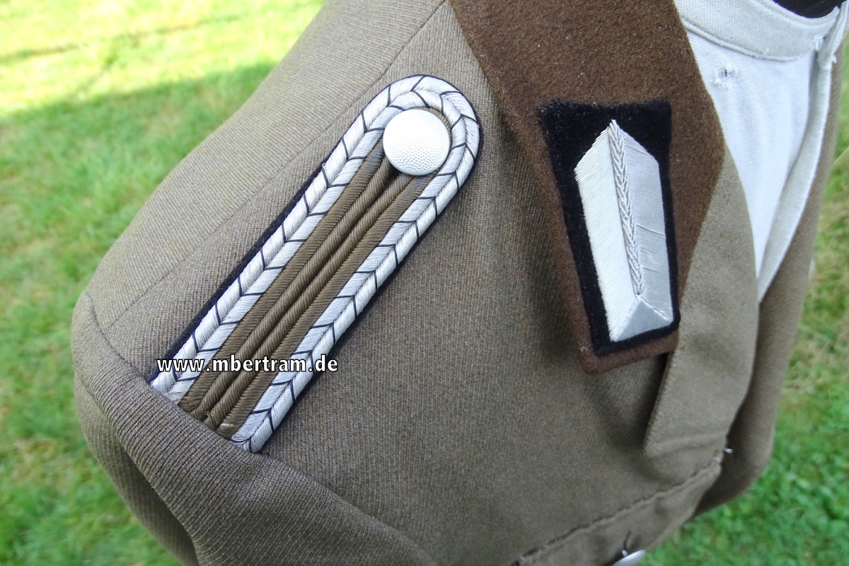 12368-4 RAD Führer Uniform, Abt. 214/1 ( Amern / Ndrh.) : Jacke, Hose, Mütze, Mantel