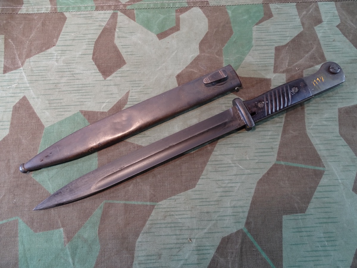 Wehrmacht Seitengewehr 98/84 , Hst.:Mundlos Magdeburg/Jetter & Scherer Tutlingen 1938, Bakelit Griffschalen Wehrmacht Seitengewehr 98/84 , Hst.:Mundlos Magdeburg/Jetter & Scherer Tutlingen 1938, Bakelit Griffschalen