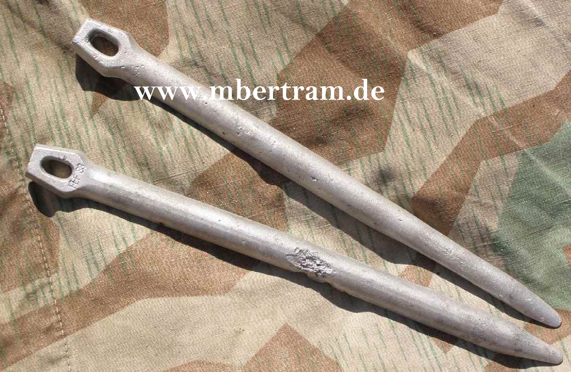 2 Zelthering Wehrmacht, Hersteller: FEF 38"/ Jahr, Alu.