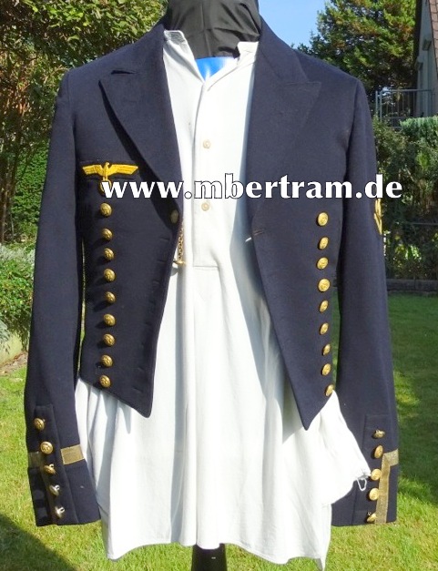 KM Paradejacke für einen Oberbootsmannsmaat, 1935.