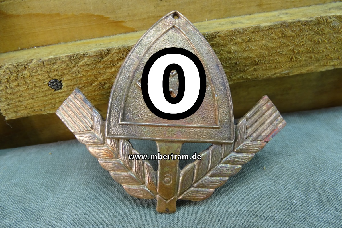 Auflage für Ringkragen/ Schmuck / Fotoalben RAD, Buntmetall, H ca. 61mm