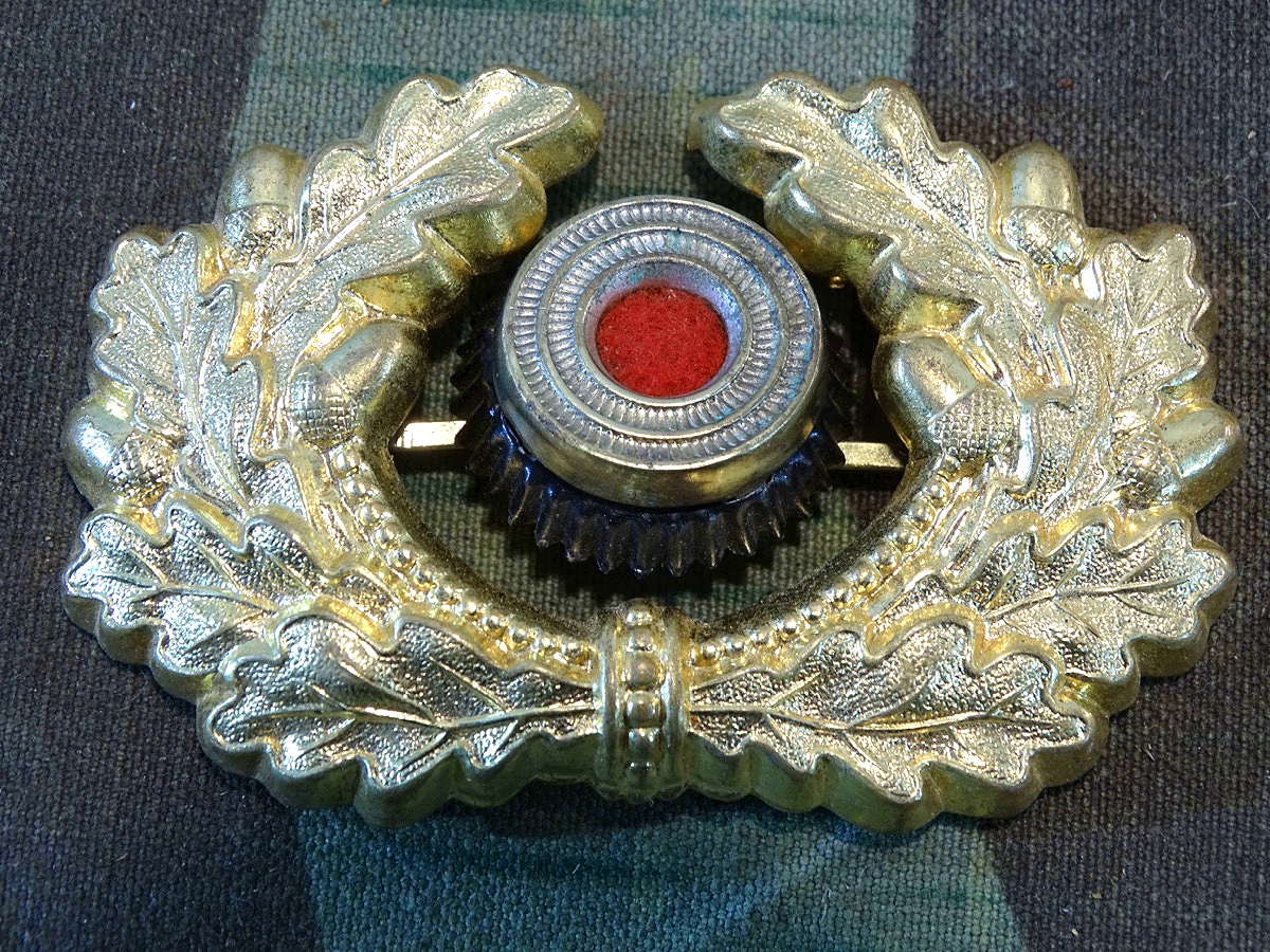 Goldenes Mützeneichenlaub mit Kokarde für frühe Generals und Marine Küstenartillerie Schirmmützen