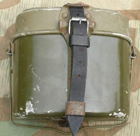 Kochgeschirr Wehrmacht, 90% Lack. EMK 41, u. Beriemung