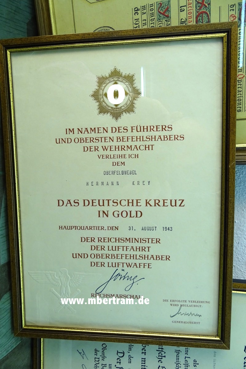 12371-101 Umfangreicher Nachlass Ju 52 Bordschütze, DK Gold, LW Pokal, Legion Condor, Alben....