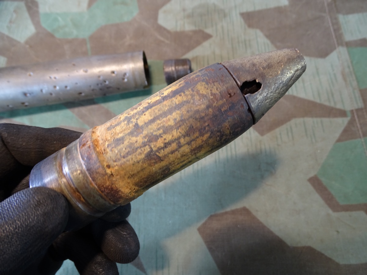 3,7 cm Flak Deko Spreng Patrone, Eisenhülse, Geschoss mit Resten v. Originalfarbe, Leuchtspurhülse