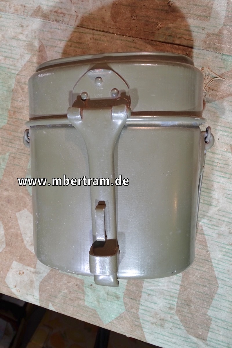 SS- VT Kochgeschirr ca. 99% feldgrauer Lack. RZM Marke, fast neu !!