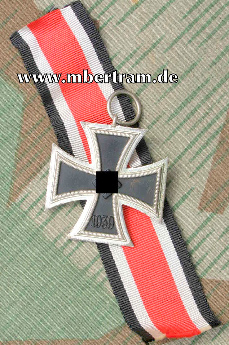 Eisernes Kreuz 1939 2. Klasse am Bandabschnitt