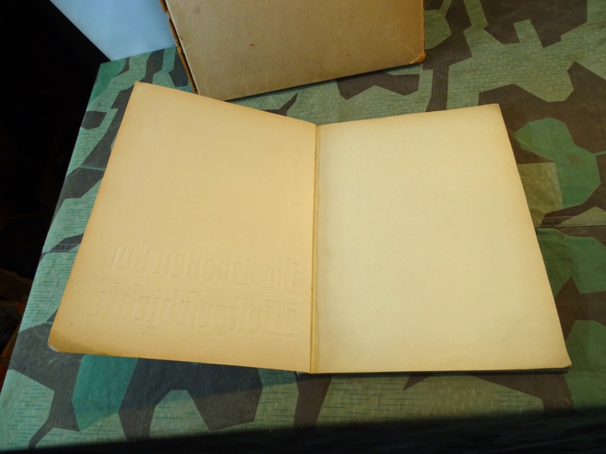 Zigarettenbilder Album "Die Großen der Weltgeschichte" mit Schuber Zigarettenbilder Album "Die Großen der Weltgeschichte" mit Schuber