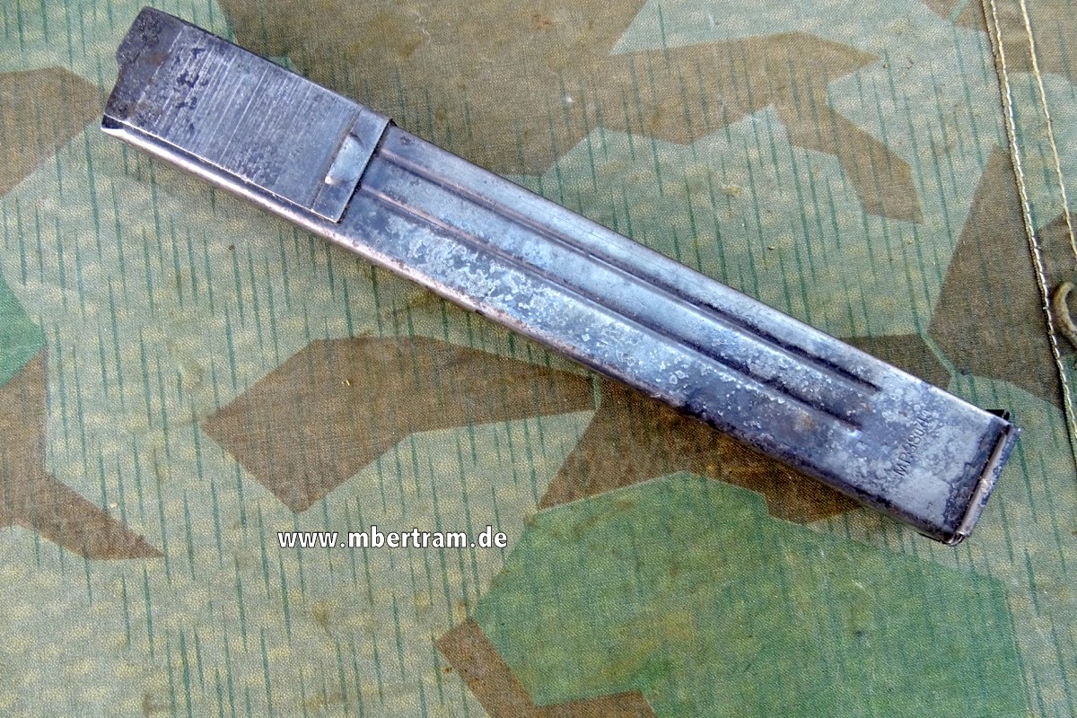 Original Wehrmachts " MP 38 u. 40 " Magazin, Hersteller : "  kur 42" WaA