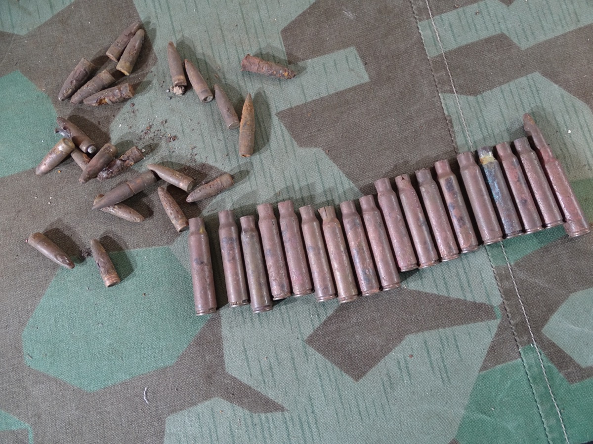 ca. 18 Deko Hülsen  mit Geschosen,  deutsche Beute , 7,35 mm Carcano ( It) 2. Weltkrieg.  ca. 18 Deko Hülsen  mit Geschosen,  deutsche Beute , 7,35 mm Carcano ( It) 2. Weltkrieg.