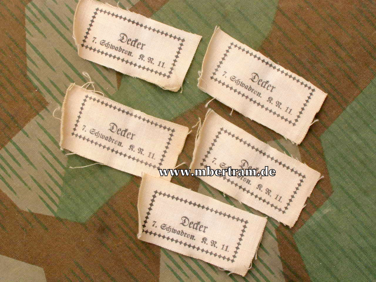 5 Kleidermarken "Reiter Rgt. 11", "7. Schwadron"
