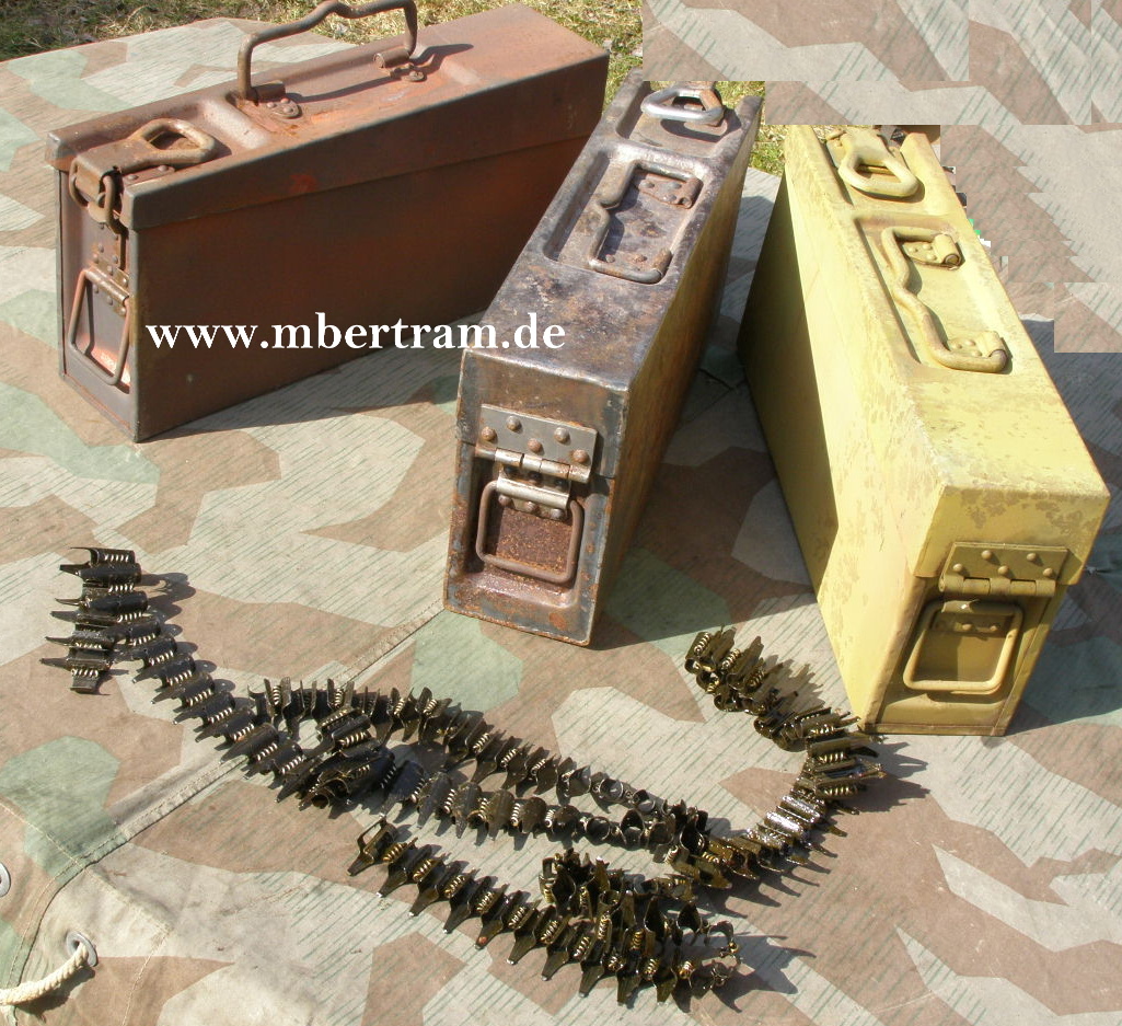 MG 34/42 Patronenkasten 34,  früher Nachkriegs Nachbau, abgebeizt