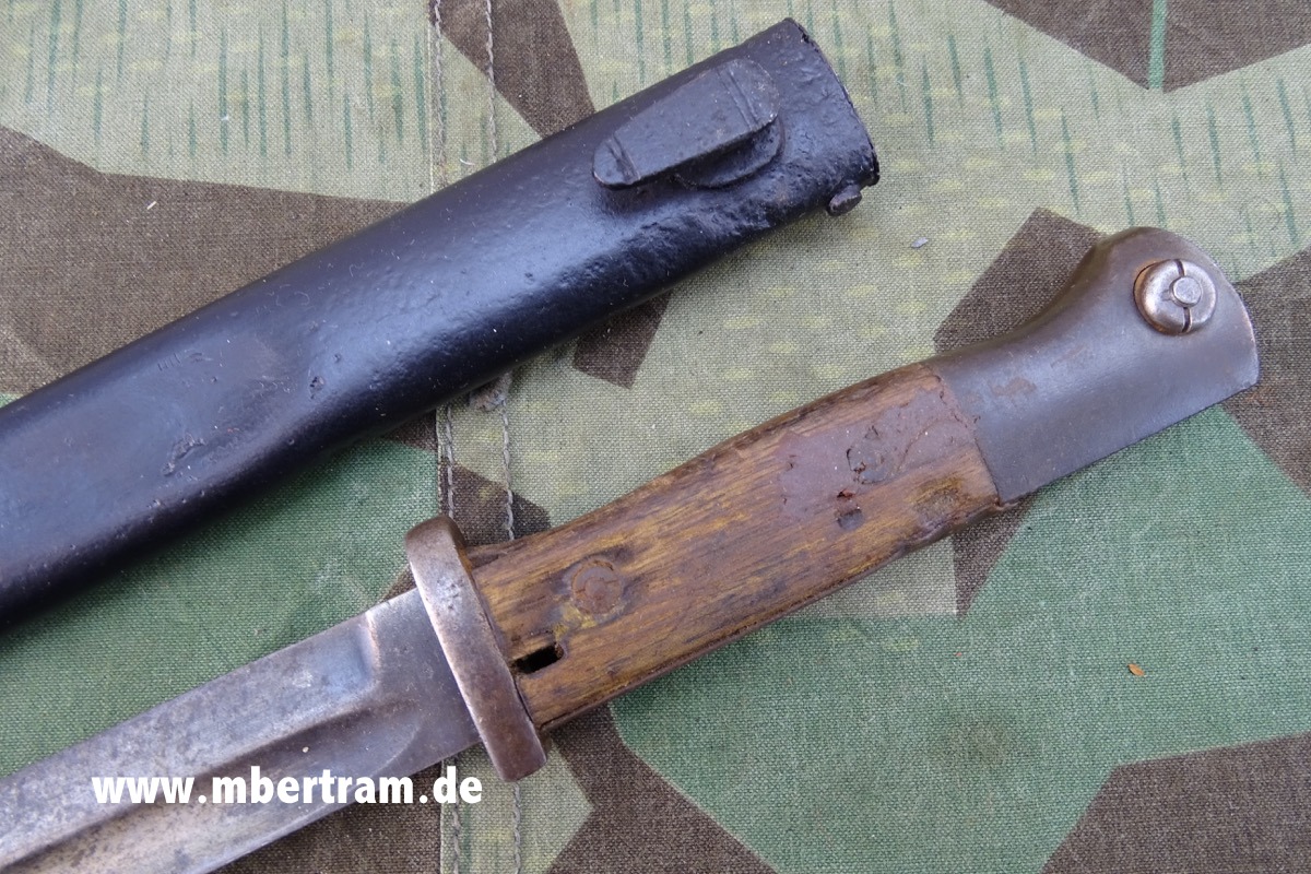 Seitengewehr SG  84/98, 2. Weltkrieg,  Scheide narbig