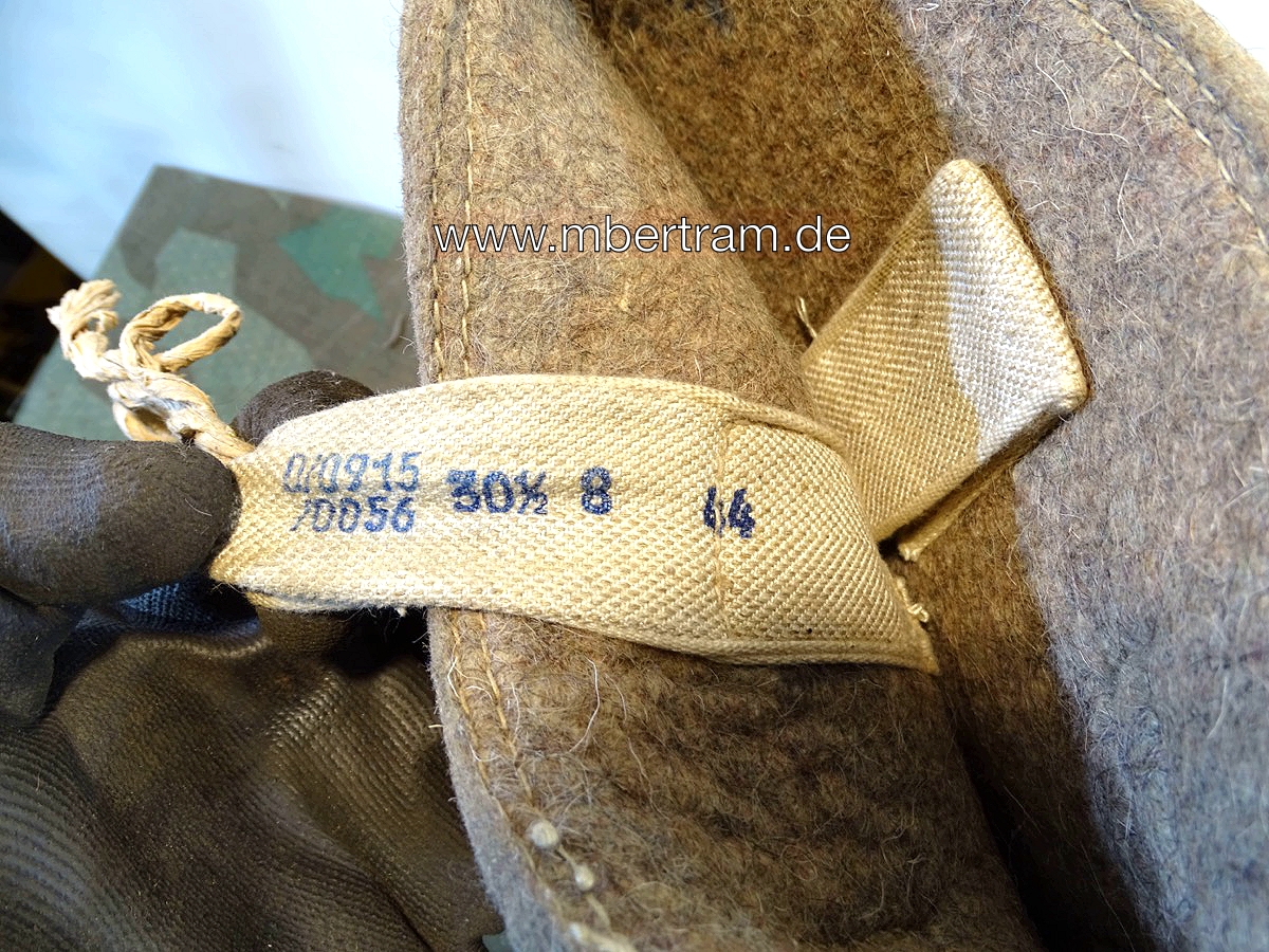 20786-7 Paar ungetragene, neuwertige, späte Wehrmachts Filzstiefel 1944