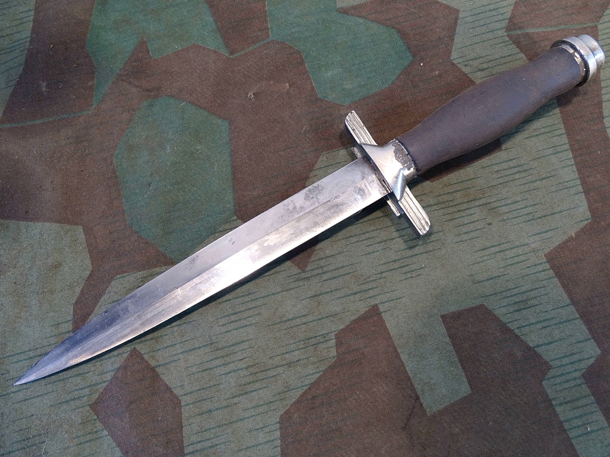 REICHSLUFTSCHUTZBUND DOLCH M36 FÜR UNTERFÜHRER MIT LEDERHÄNGER REICHSLUFTSCHUTZBUND DOLCH M36 FÜR UNTERFÜHRER MIT LEDERHÄNGER