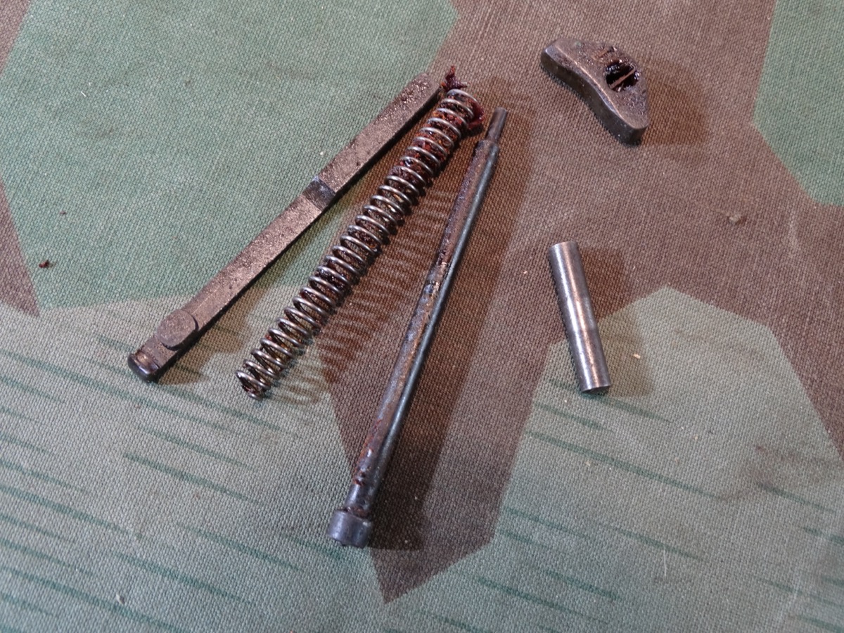 5 Teiliger Kleinteilesatz für MP Thompson  5 Teiliger Kleinteilesatz für MP Thompson