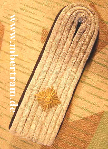 Schulterklappe Pioniere, ObLtn., Feldbluse, zum aufschlaufen