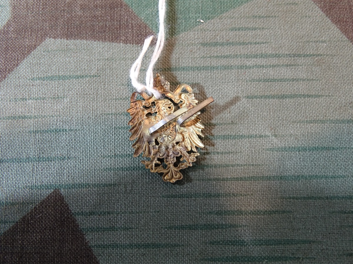 Deutsches Kaiserreich, Buntmetall Hoheitsadler für Säbelgriff oder Schulterklappe. 