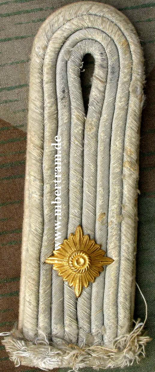 Schulterklappe Oberleutnant Infanterie zum einnähen