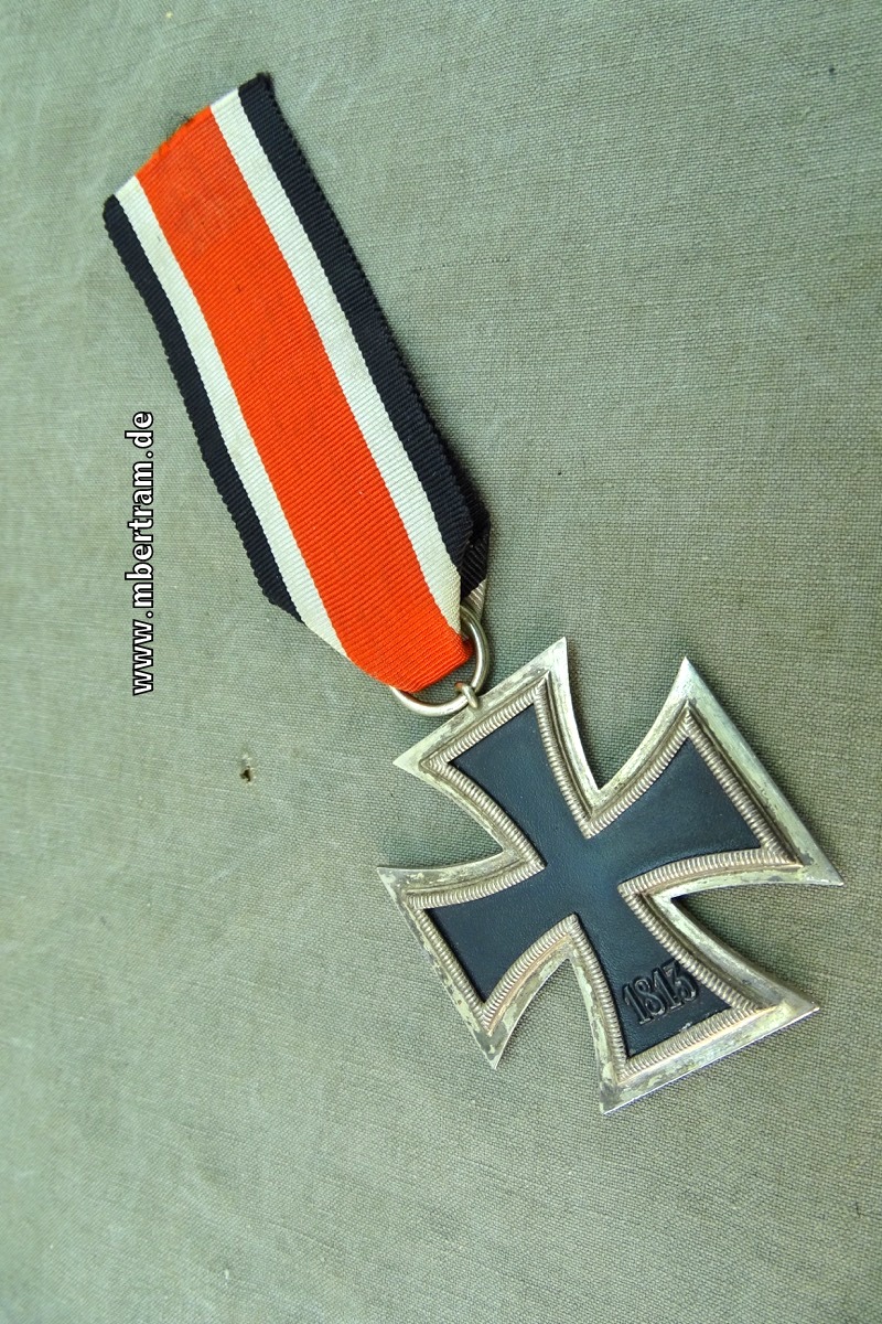 Eisernes Kreuz 1939 2. Klasse, ohne Hersteller im Ring, schöner Zustand