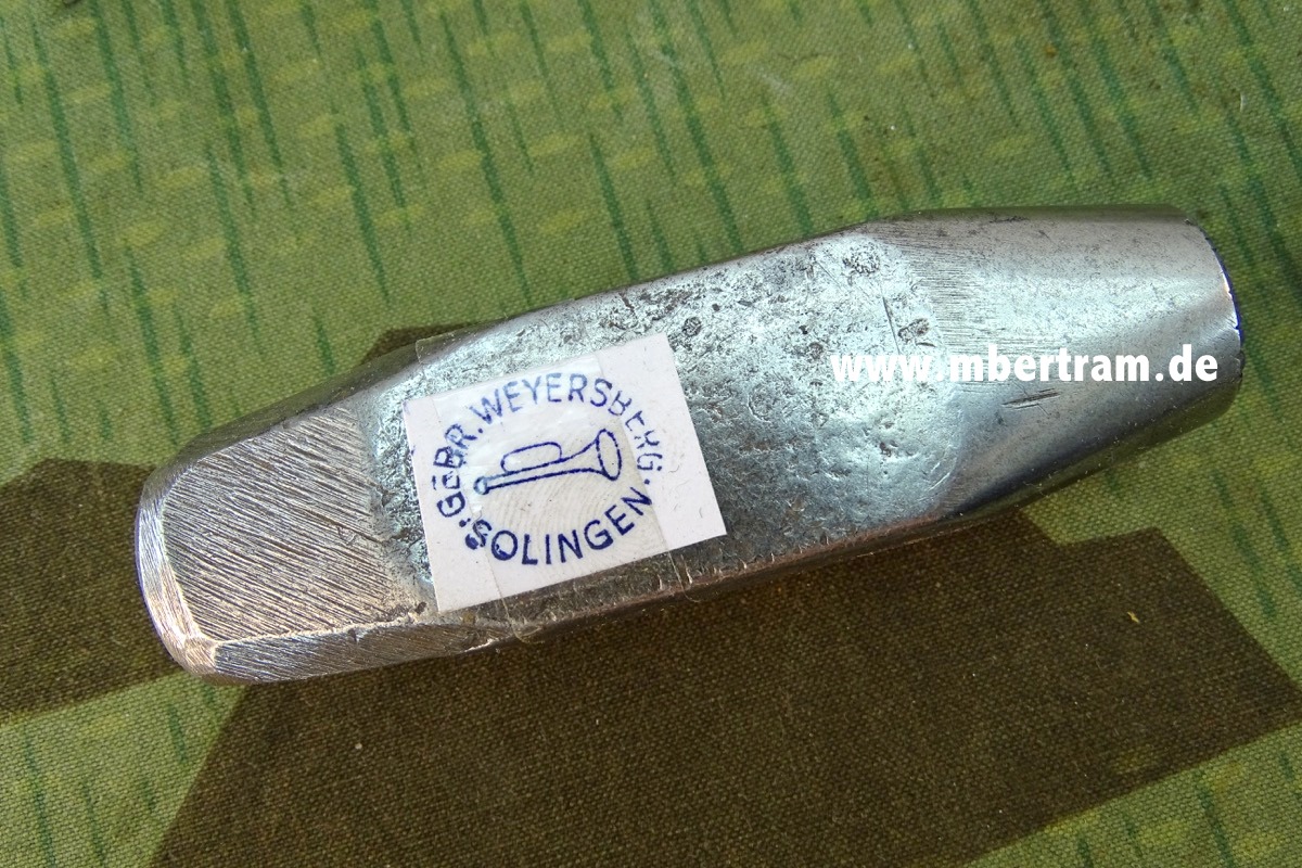 Hersteller Prägestempel der Blankwaffen Firma " Gebr. Weyersberg Solngen"